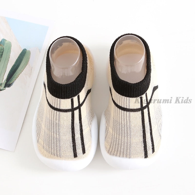 Babyschoenen Leuke peuter / winter kinderlaarzen voor 0-6 jaar