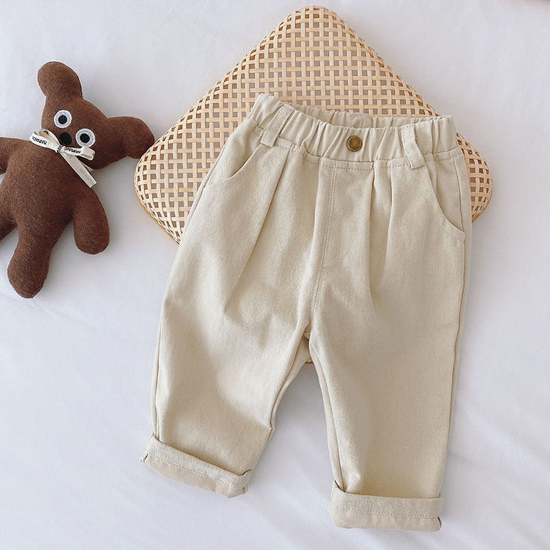 Coole jongensbroek: trendy effen kinderbroek