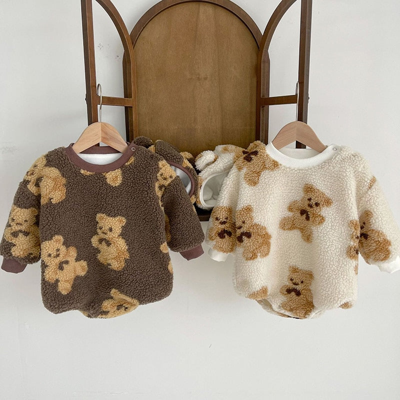 Teddy Bear Essentials - Warme en harige jumpsuit voor de kleintjes