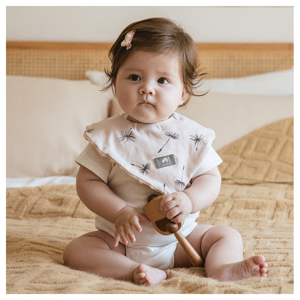 Unisex bibs, suitable for newborns and toddlers ,uper absorbent cotton and polyester fleece pink dandelion