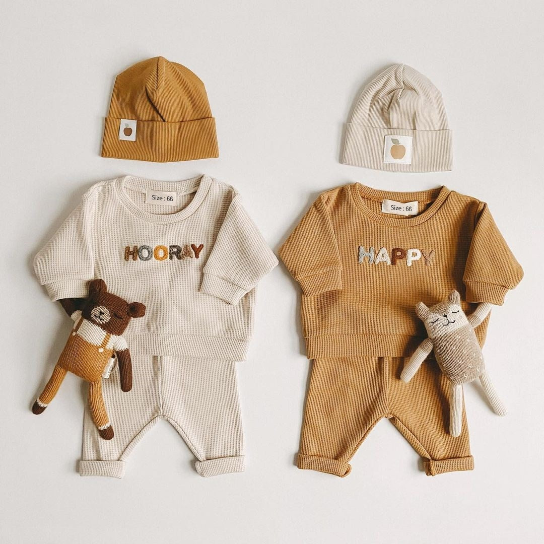 Hoera babykleertjes set